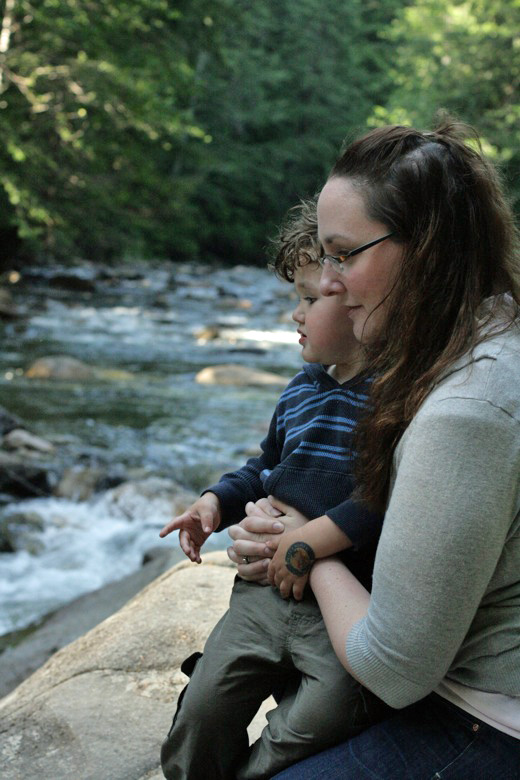 Franklin Falls mother and toddler looking at water