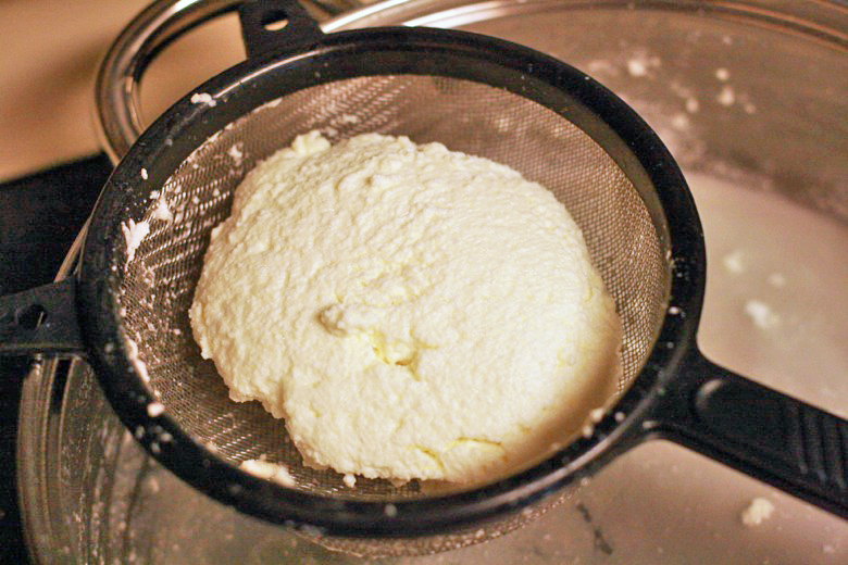 strainer to separate curds and whey - homemade ricotta cheese recipe
