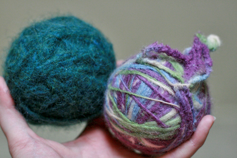How to make wool dryer balls = Hobo Mama